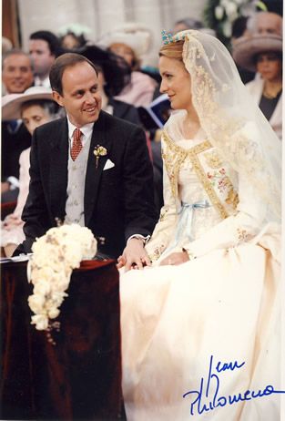 Le duc et la duchesse de Vendôme lors de leur mariage à Senlis.