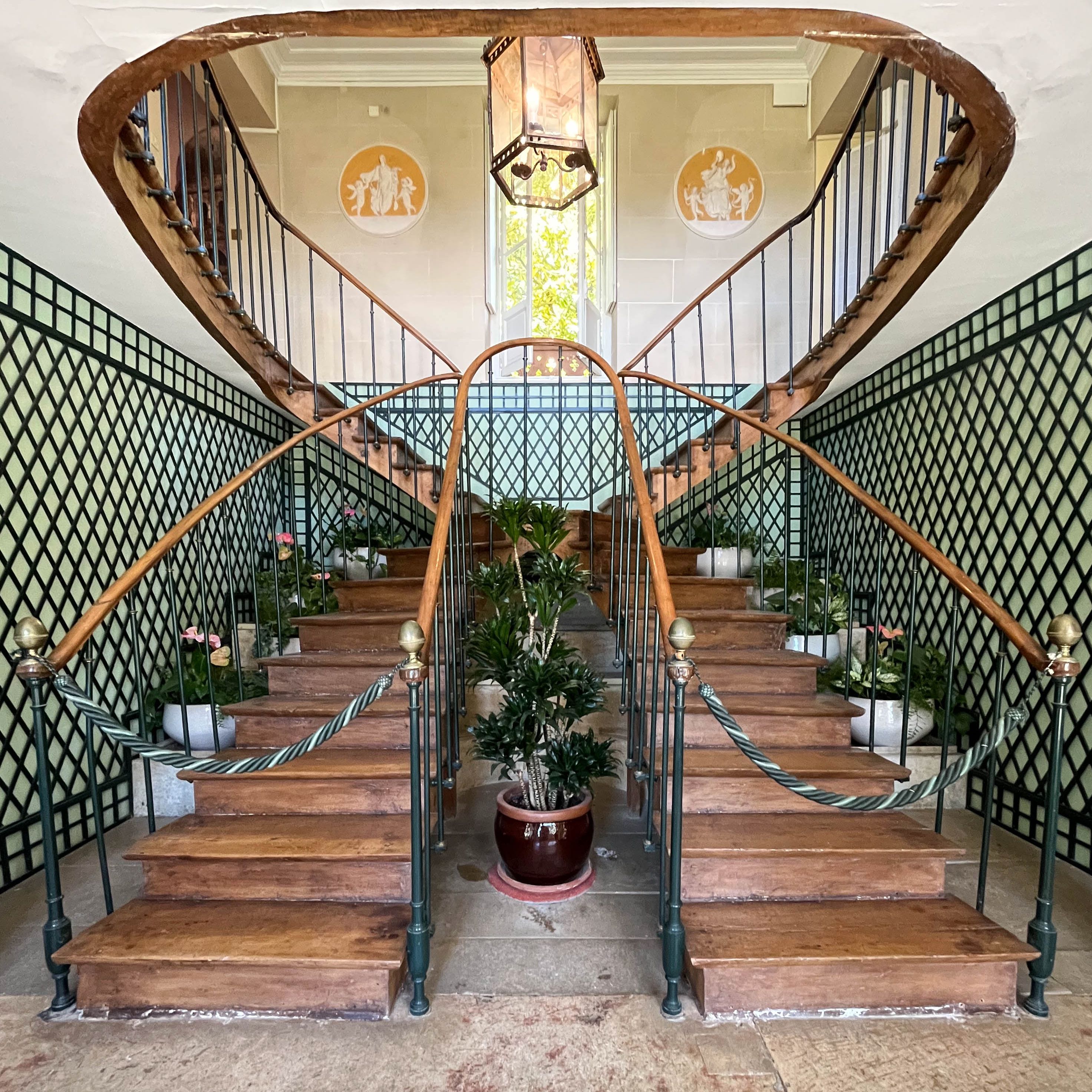 Vestibule, Domaine de la Vallée-aux-Loups