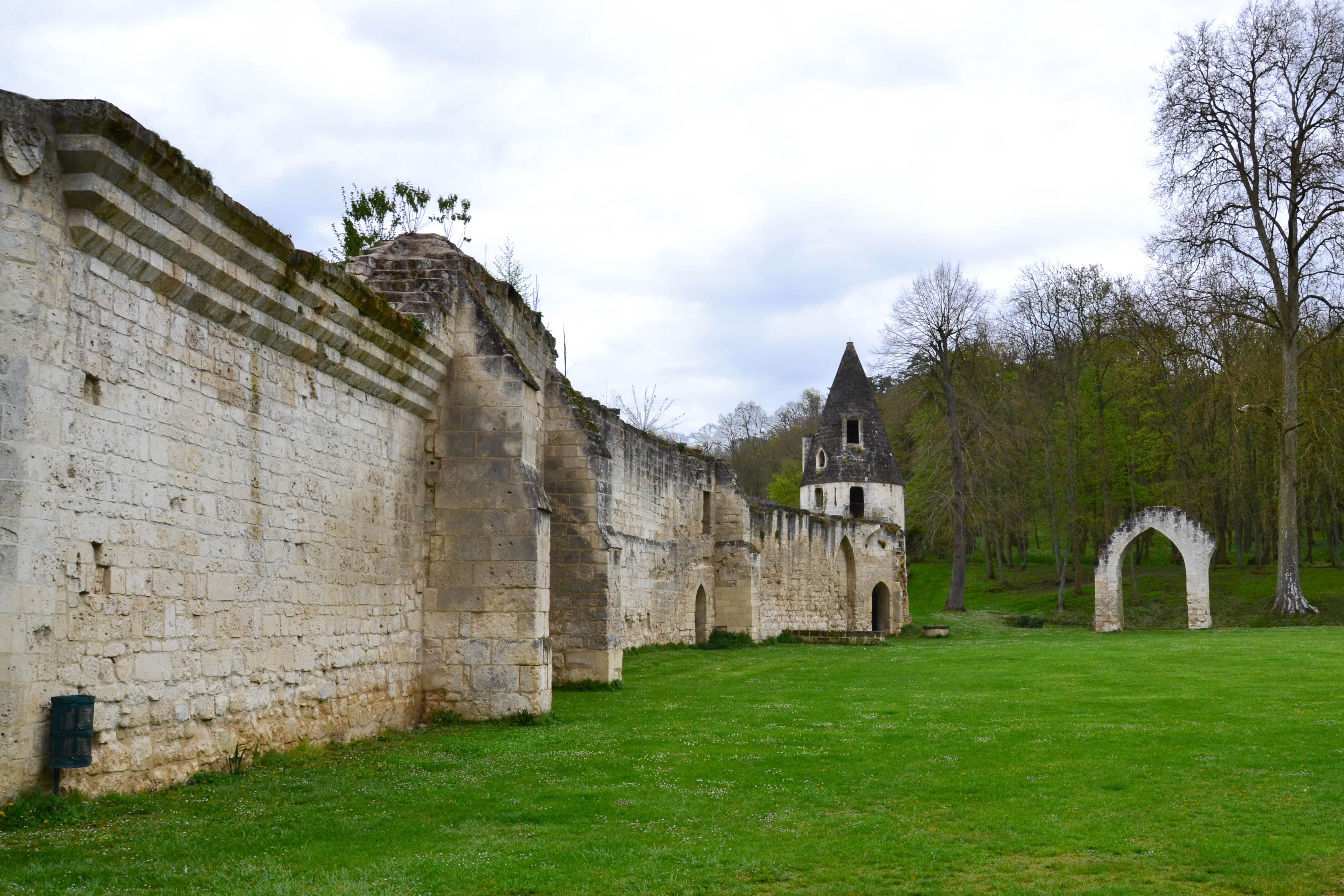 Arcade, château de Septmonts