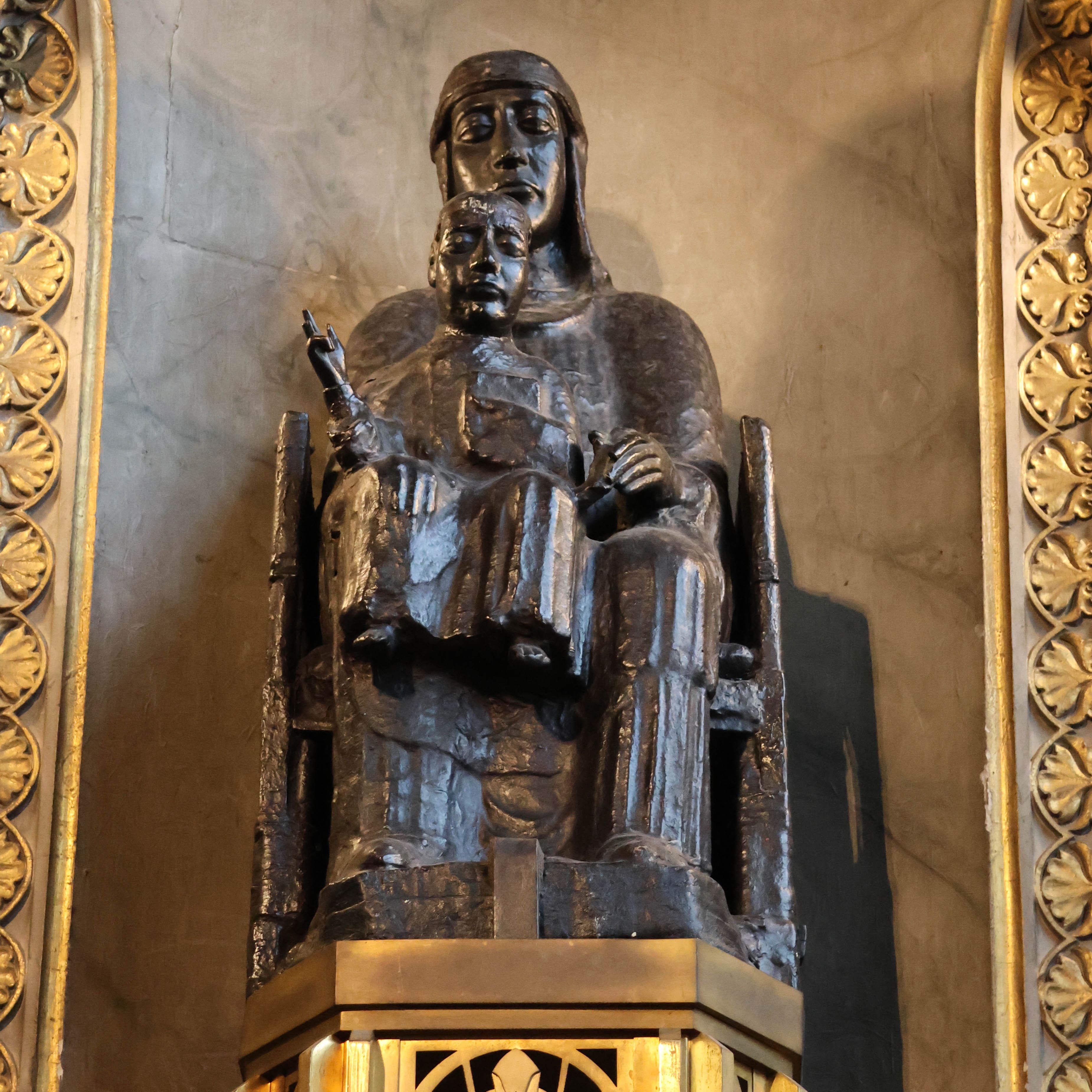 Vierge Noire de Moulins, Cathédrale, Moulins