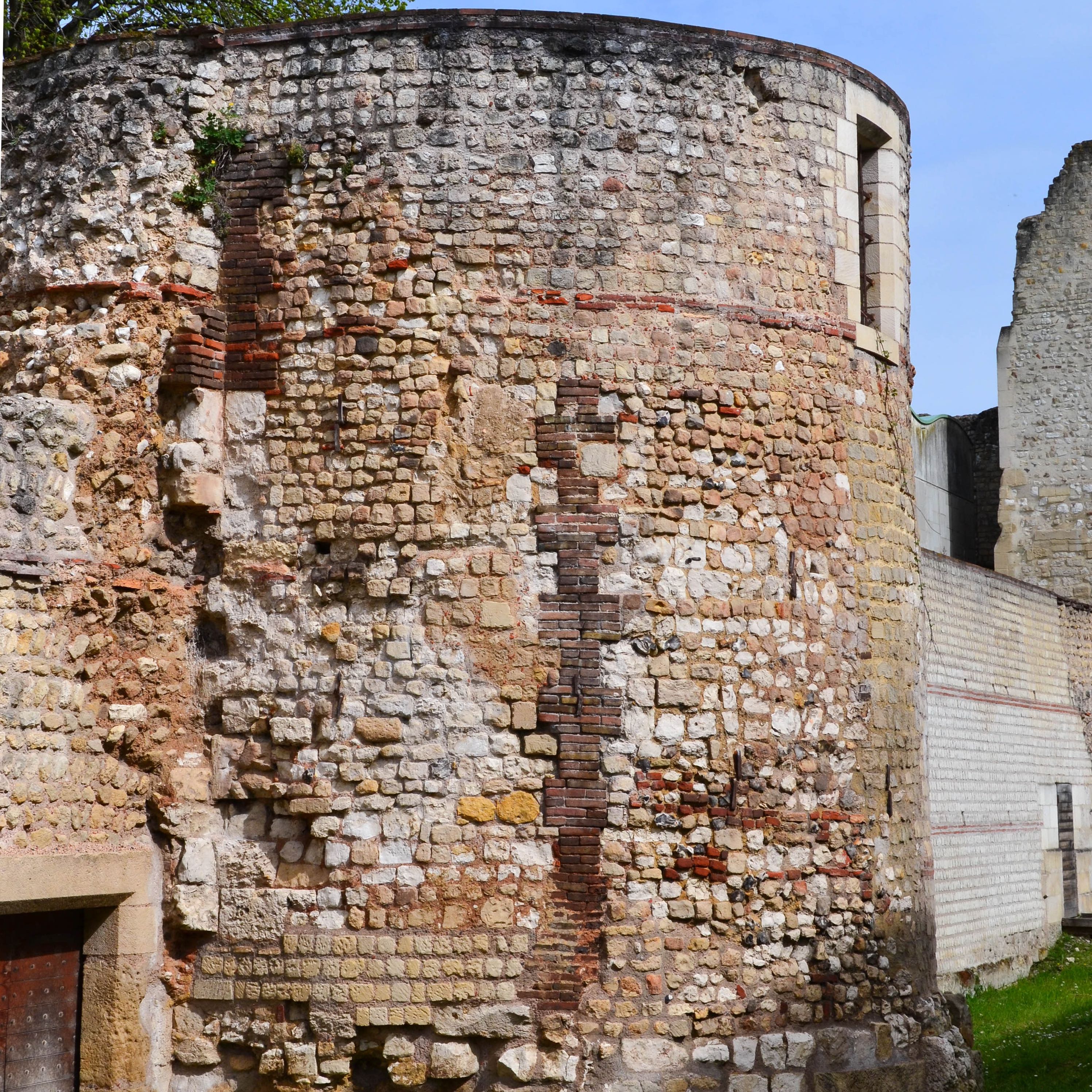 Tour gallo-romaine, Beauvais