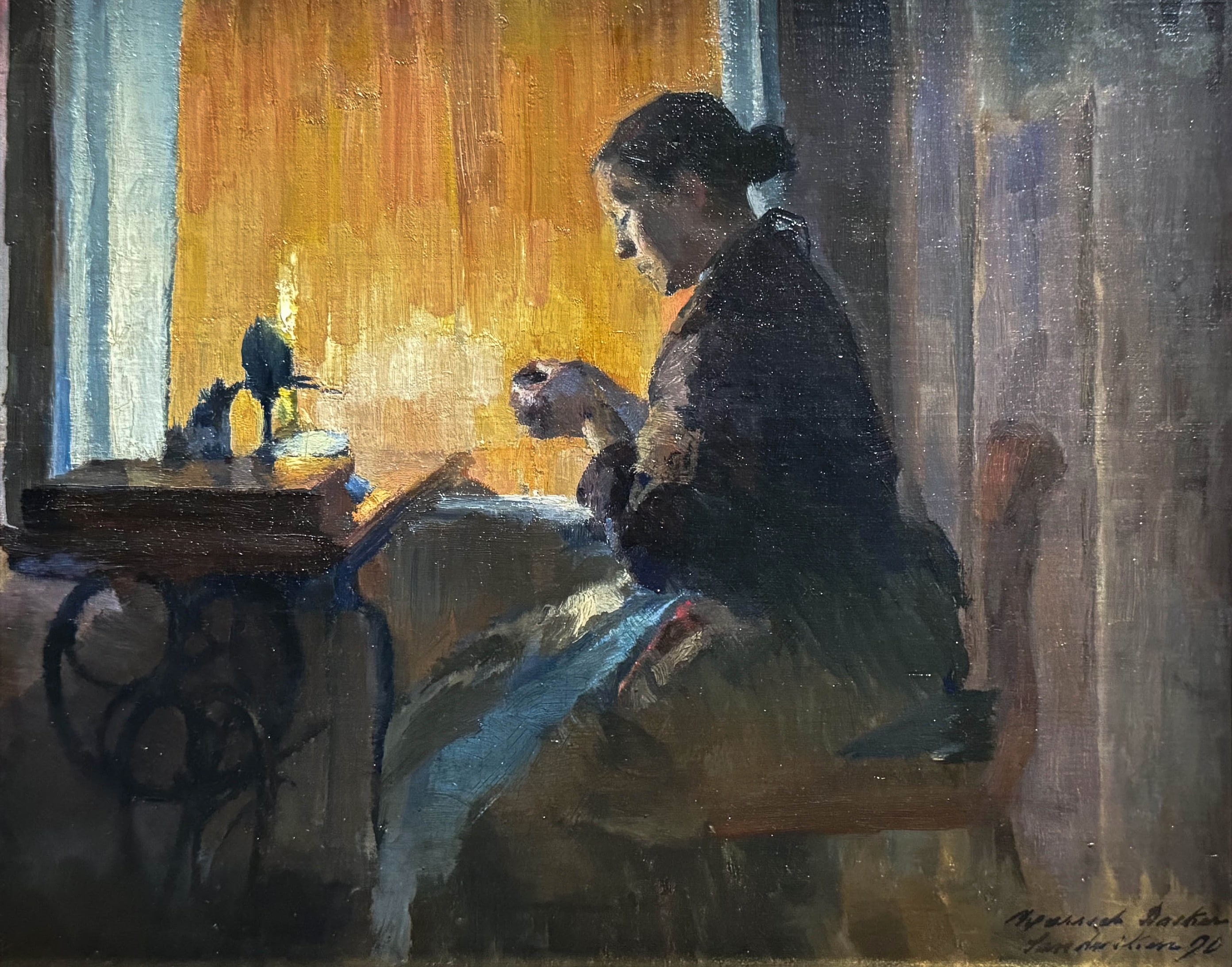 Femme cousant à la lueur de la lampe (1890), Harriet Backer, National Museum, Oslo