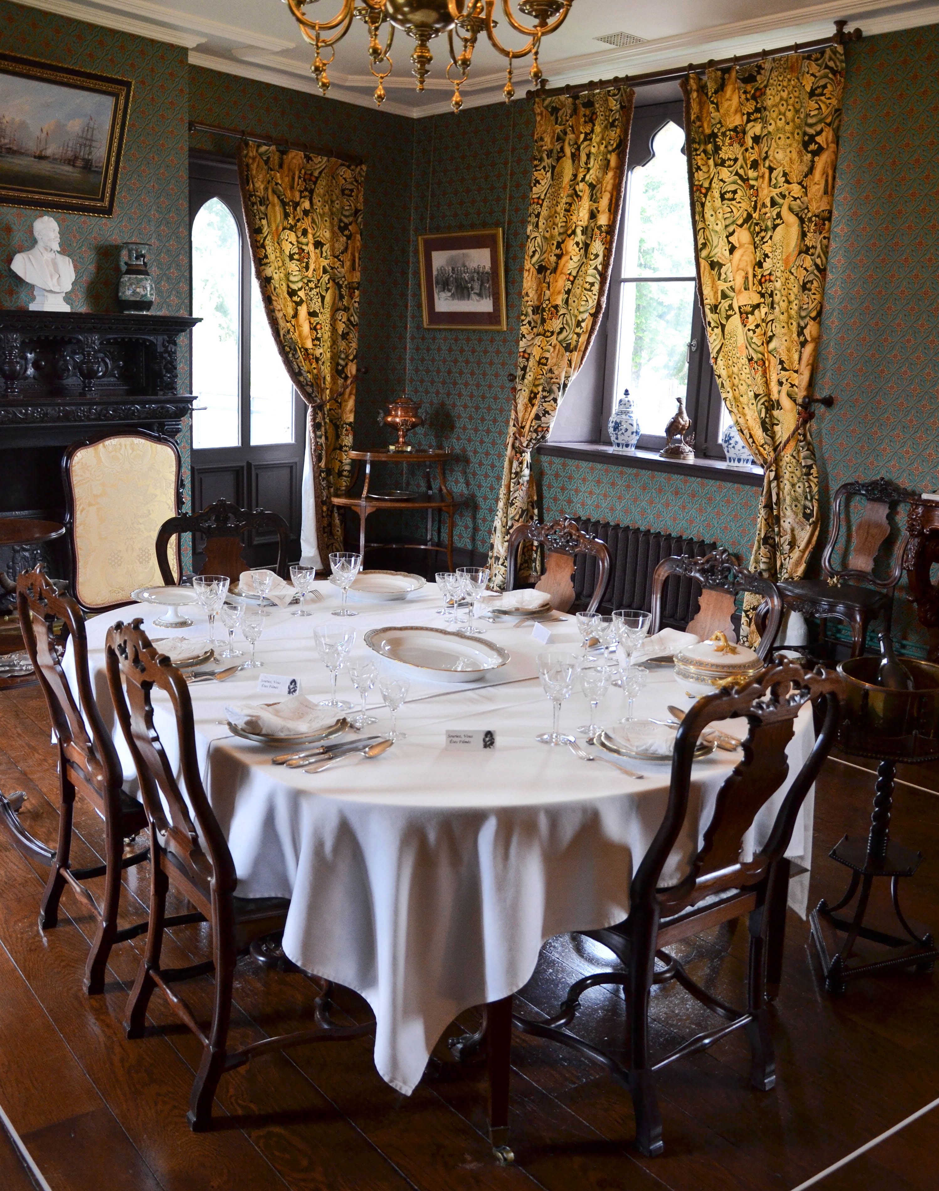 Salle à manger, château d'Hardelot