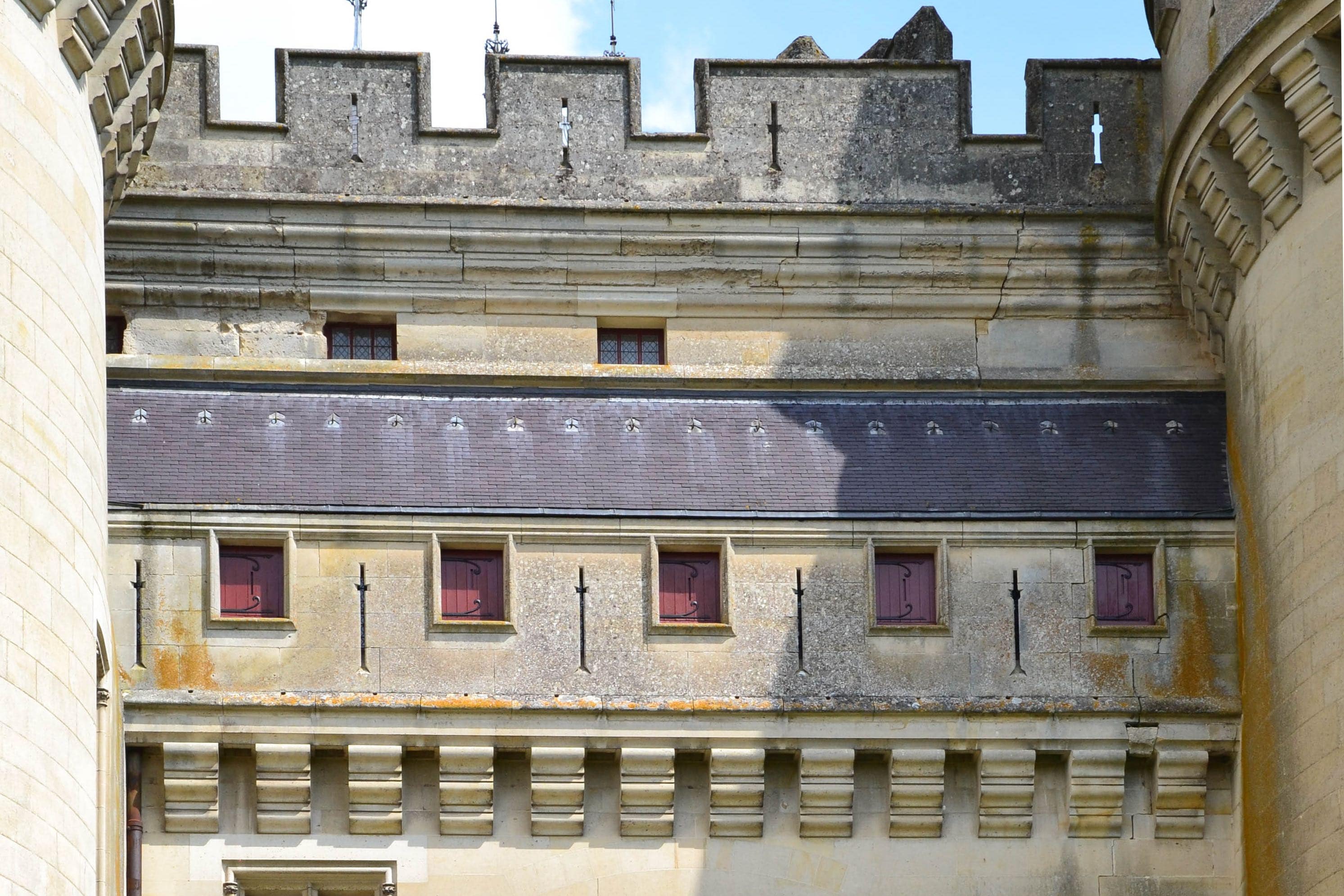 Chemins de ronde, château de Pierrefonds