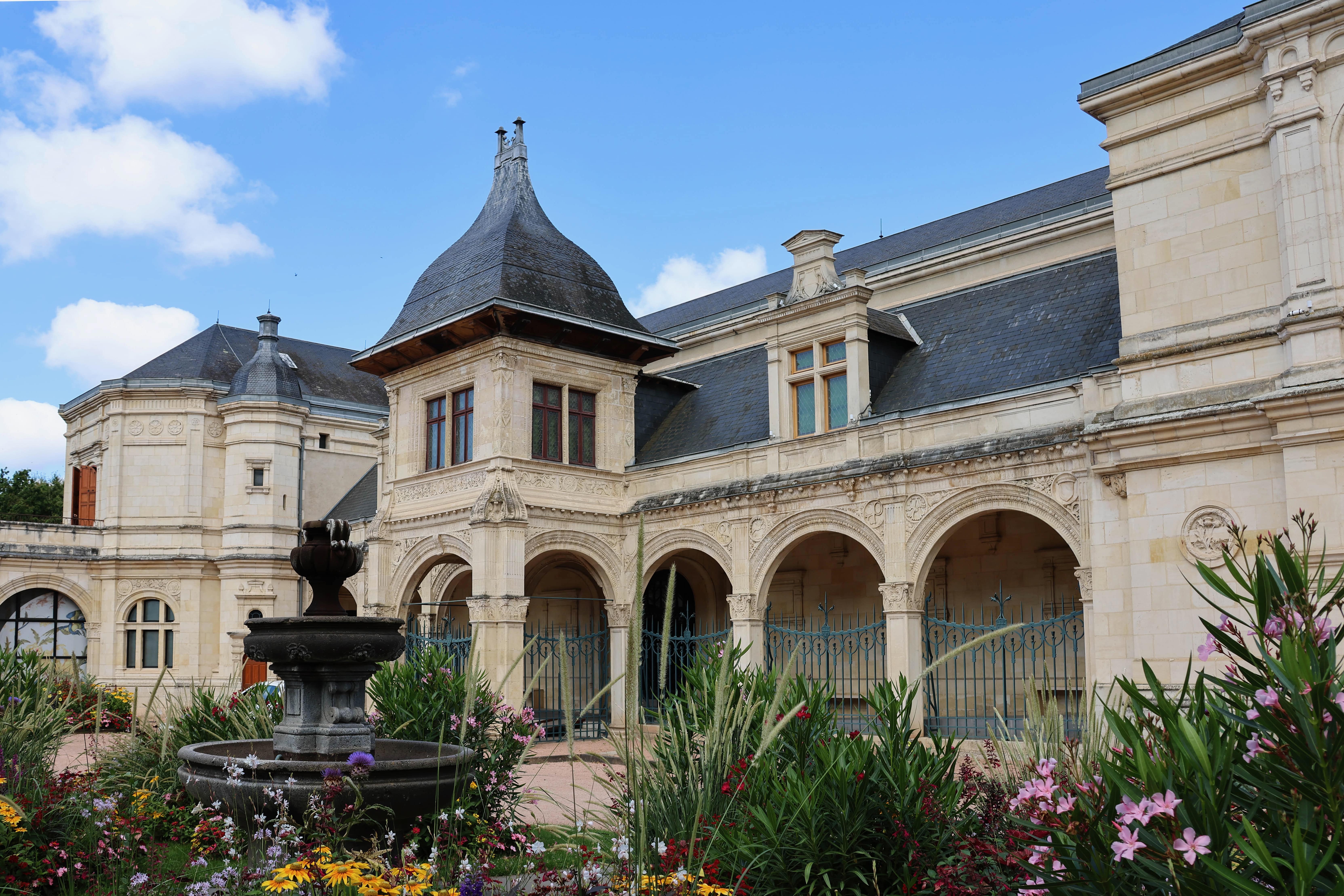 Pavillon Anne de Beaujeu, Moulins