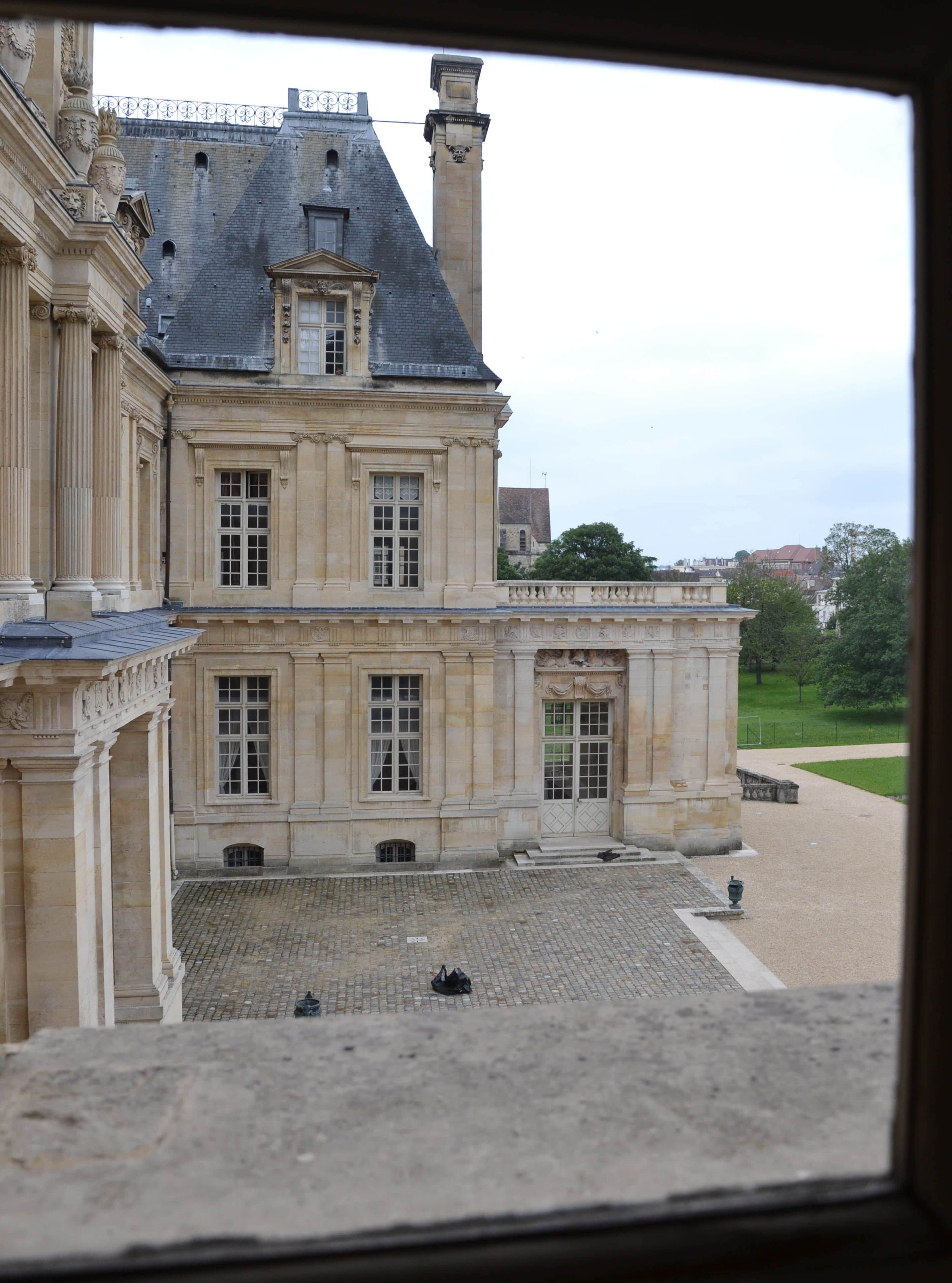 Vue depuis le cabinet à l’italienne, château de Maisons