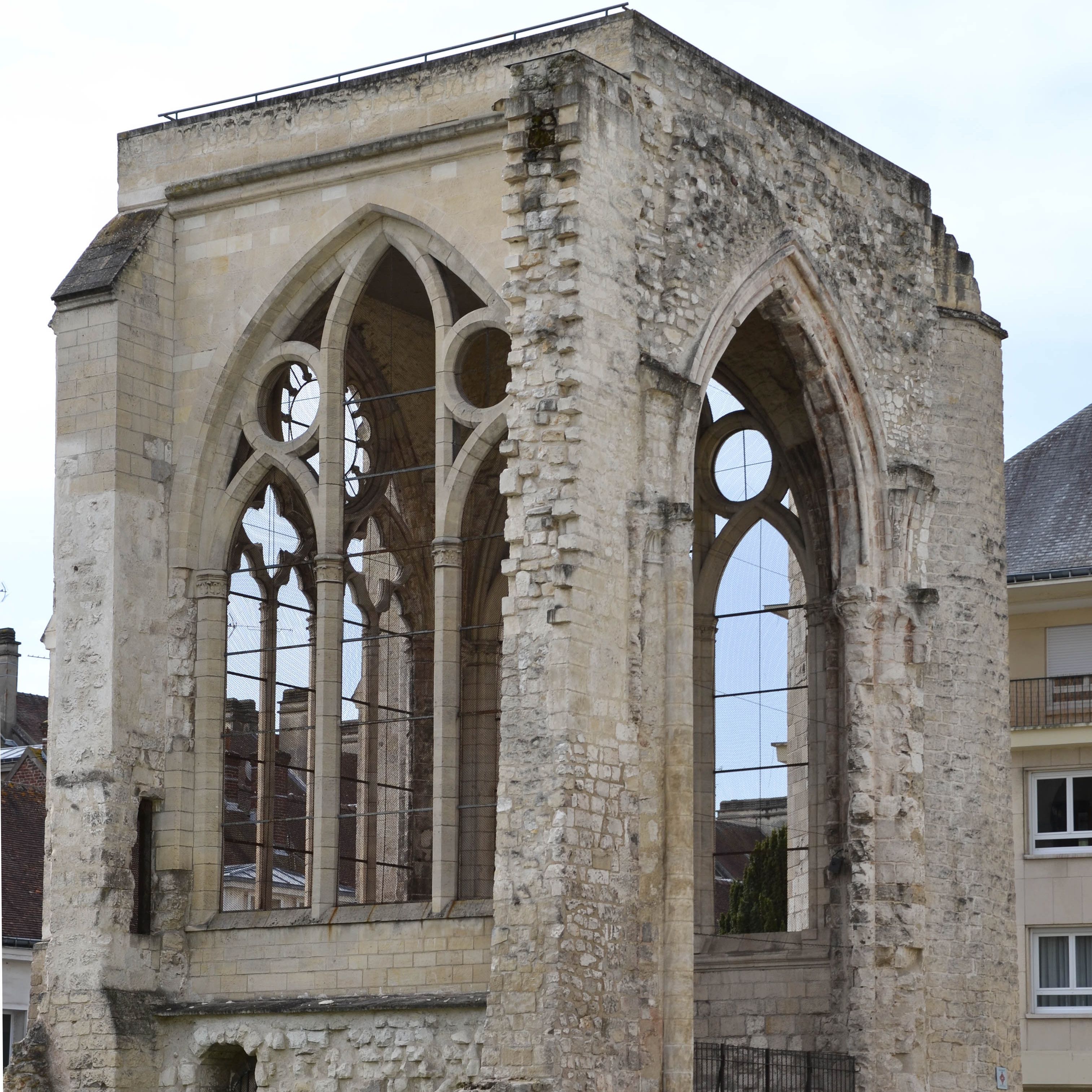 Vestige de la Collégiale Saint-Barthélemy, Beauvais