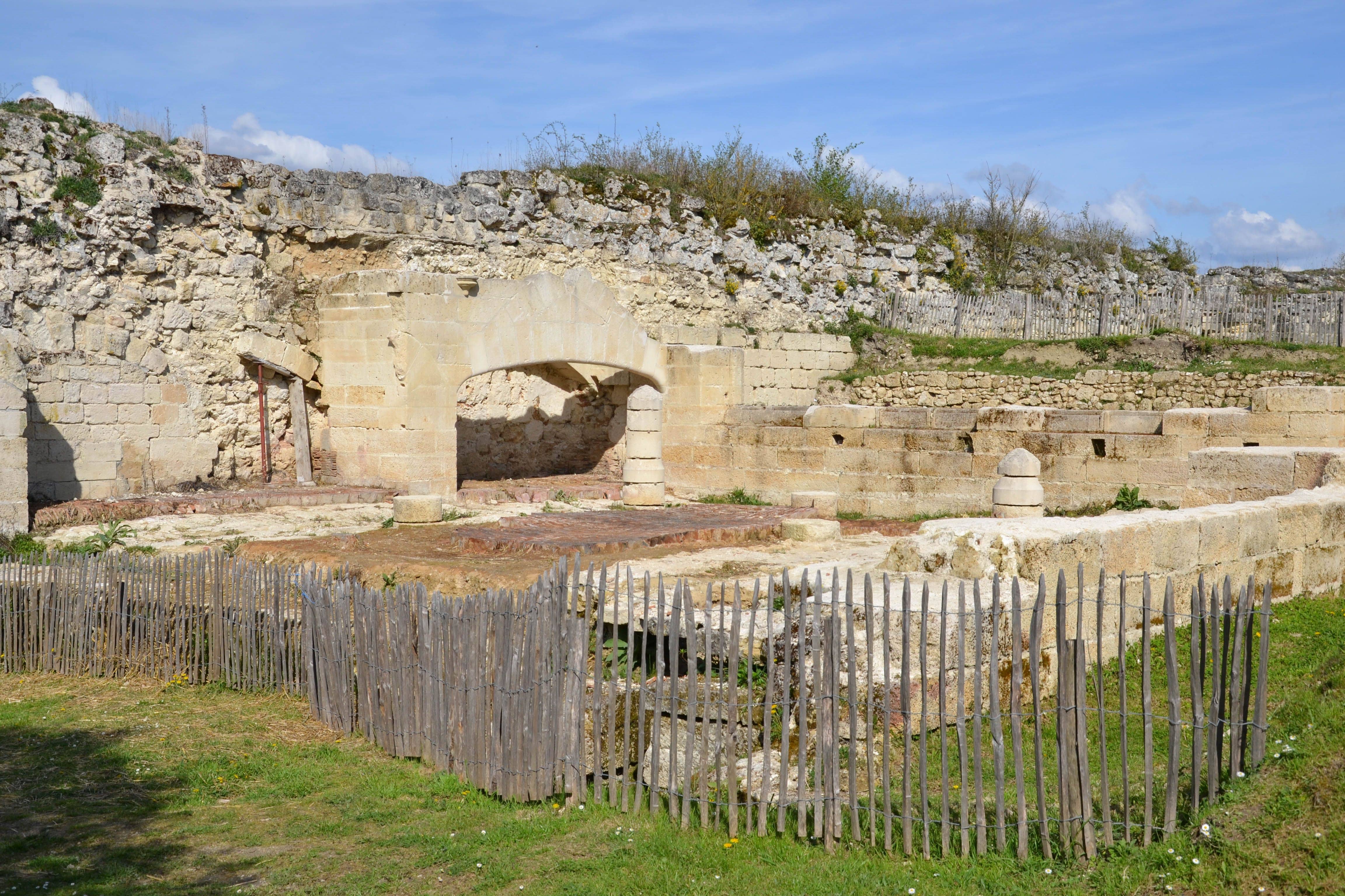 Cuisines de Louis d’Orléans, château de Coucy