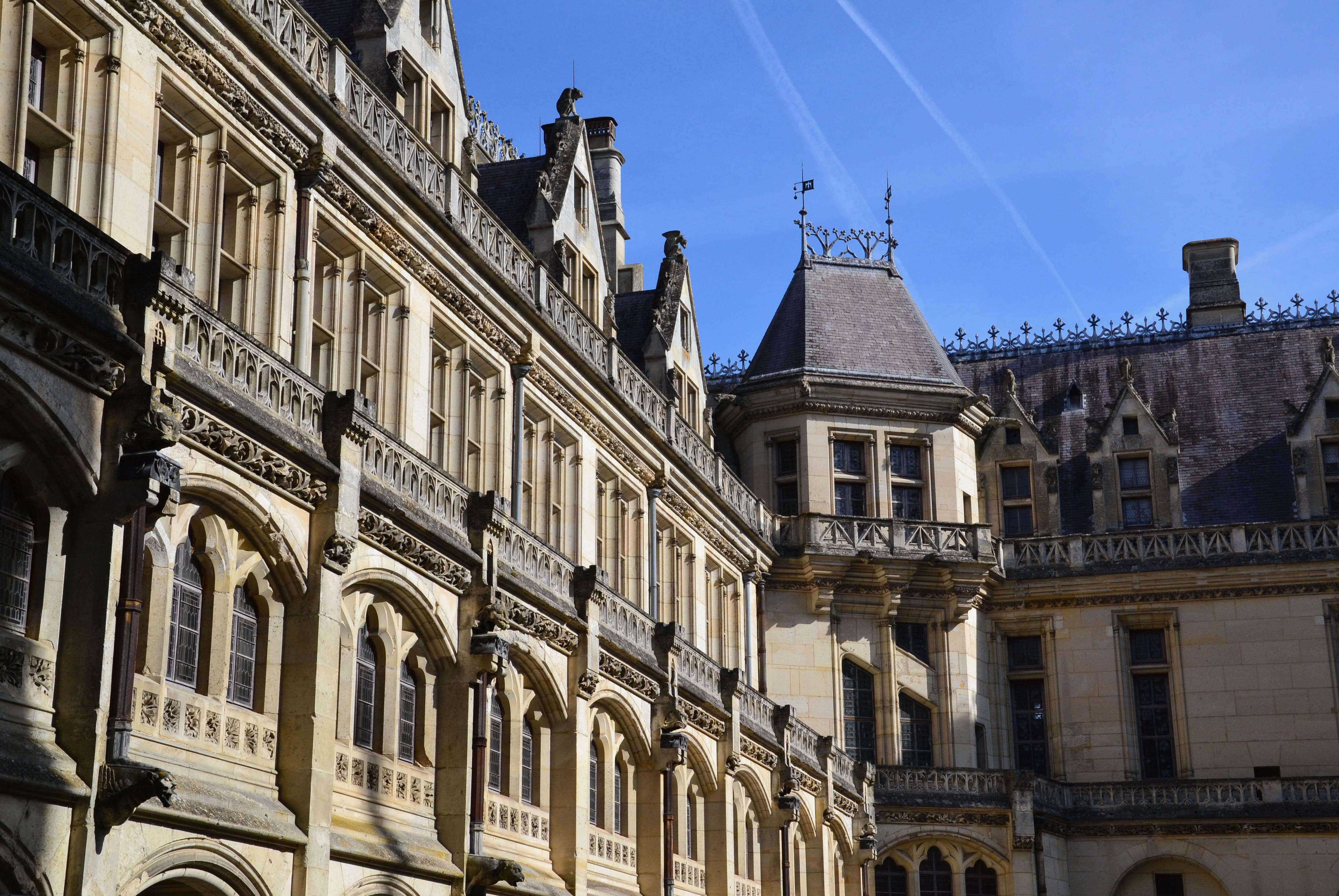 Portique et grand logis, château de Pierrefonds