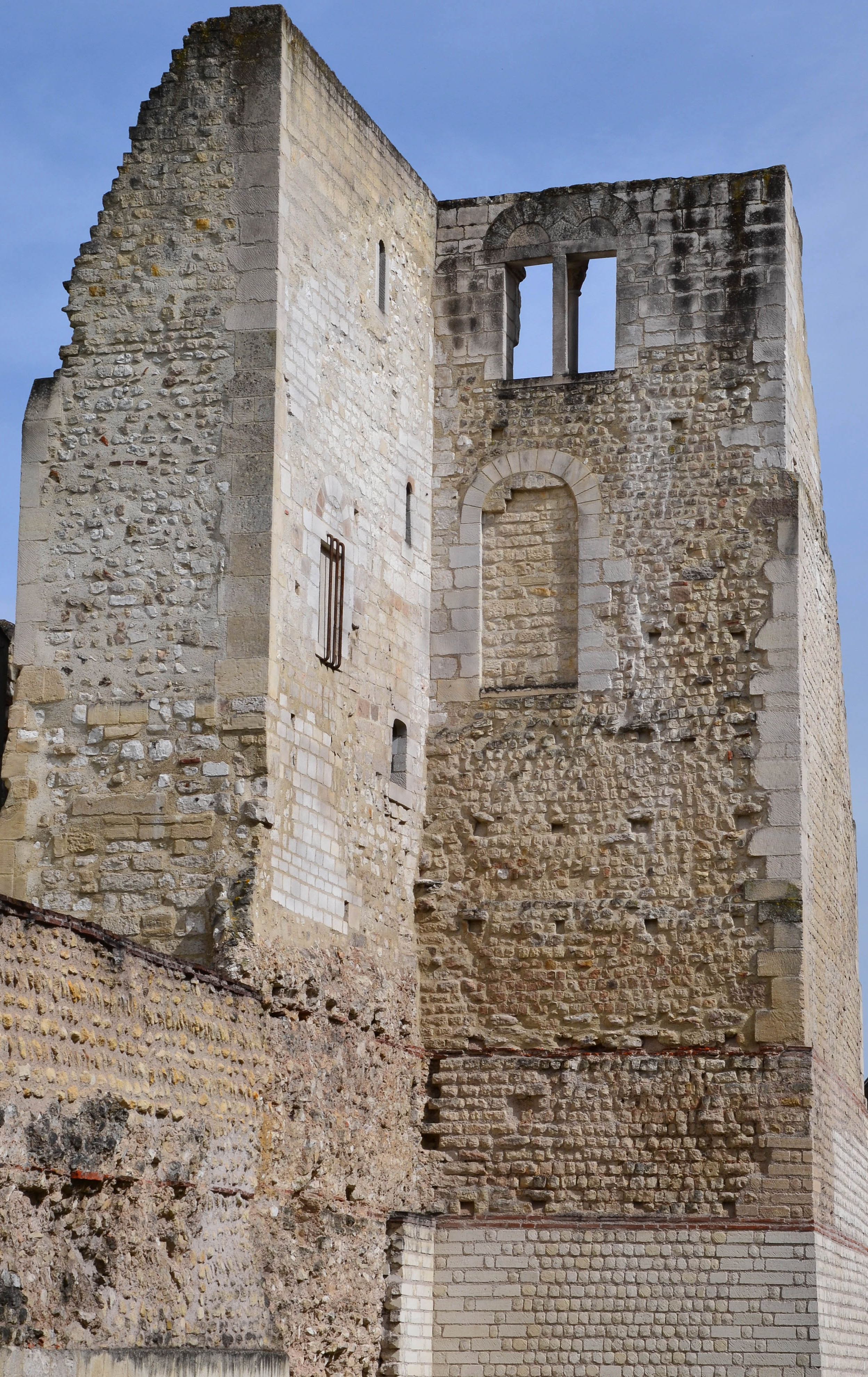 Remparts, Beauvais