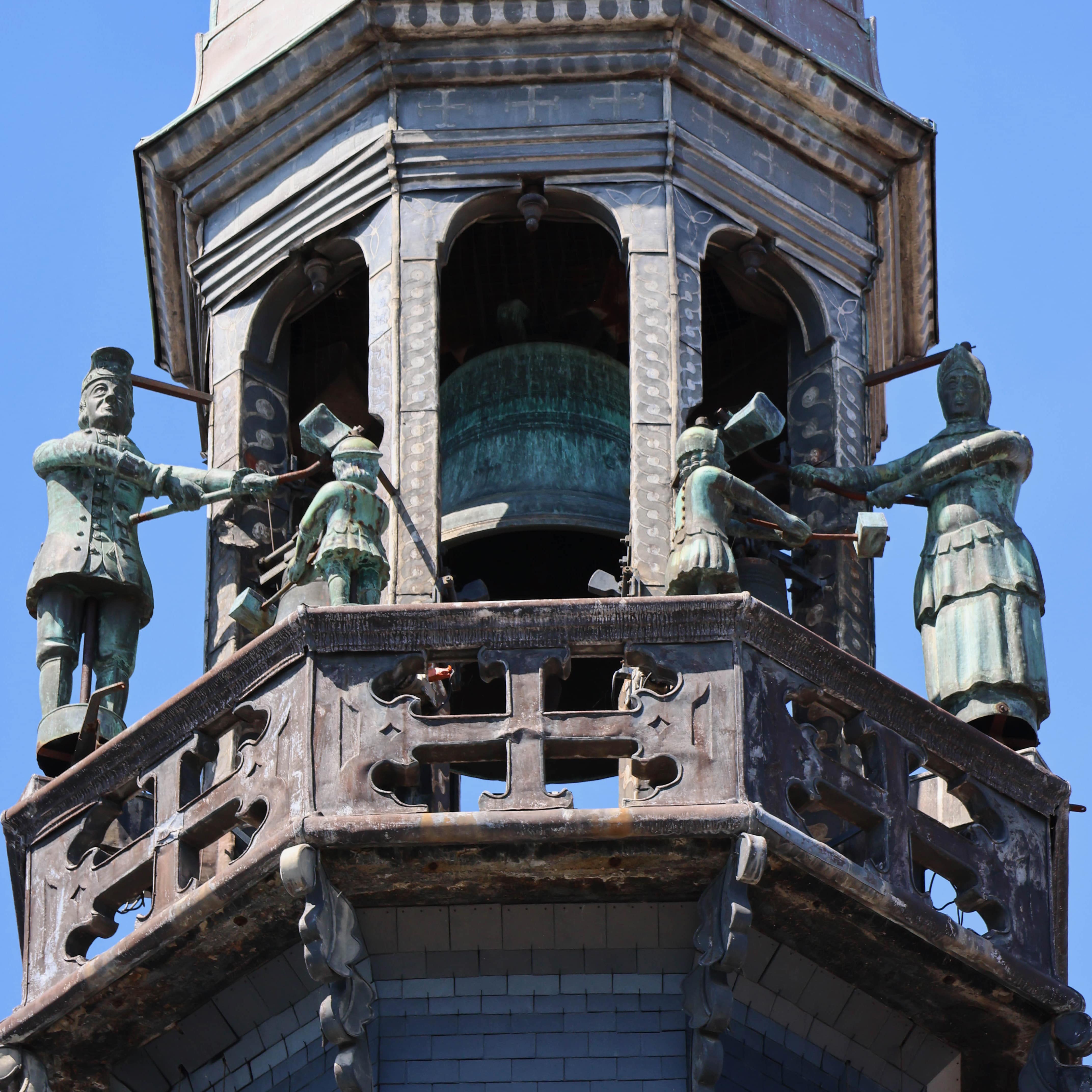 Les Jacquemarts, Tour Jacquemart, Moulins