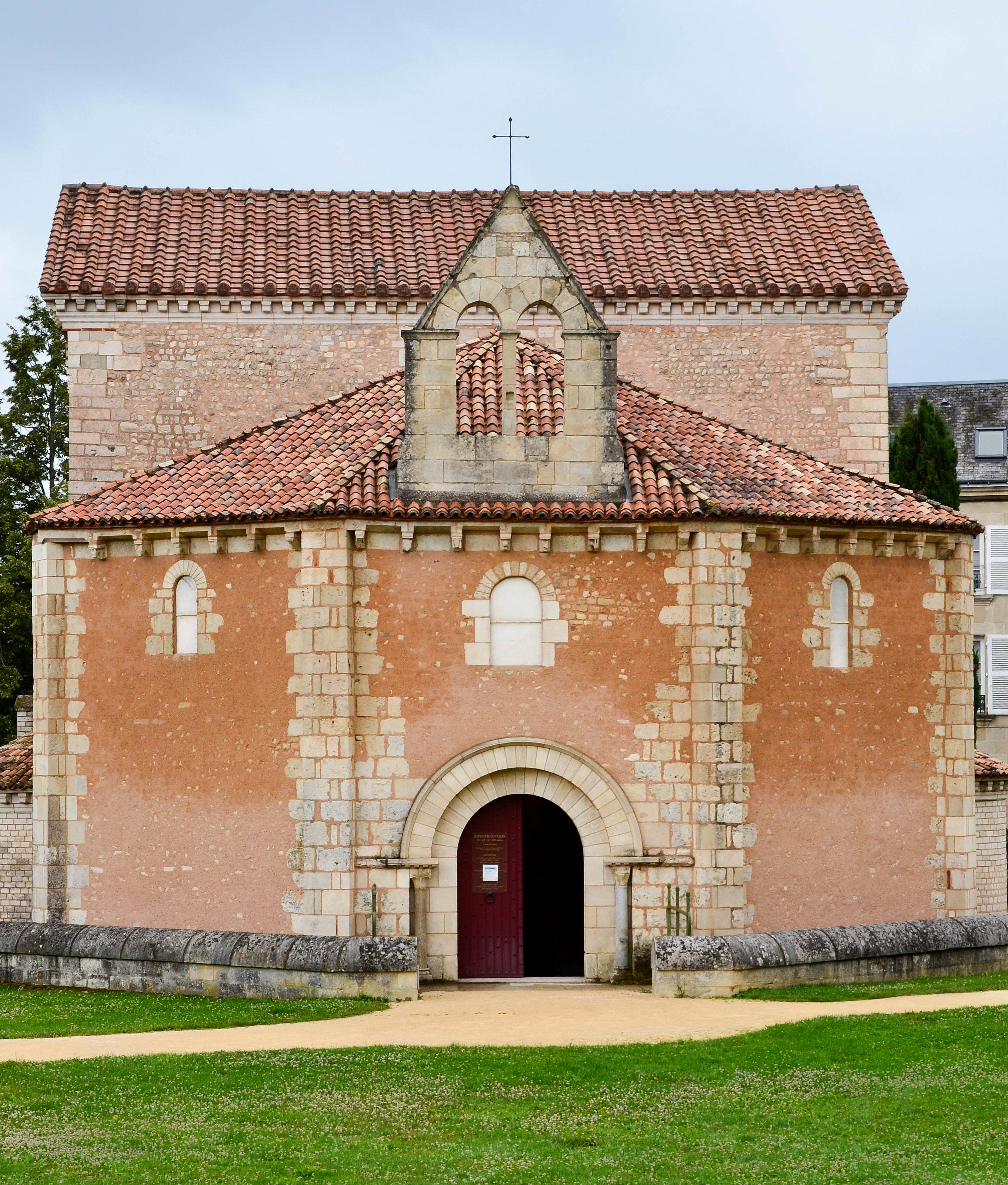 Baptistère Saint-Jean, Poitiers